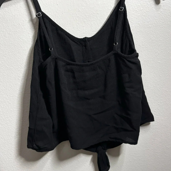 Forever 21 Women Casual‎ Black Knot Top Blouse Size Small. - Picture 7 of 8